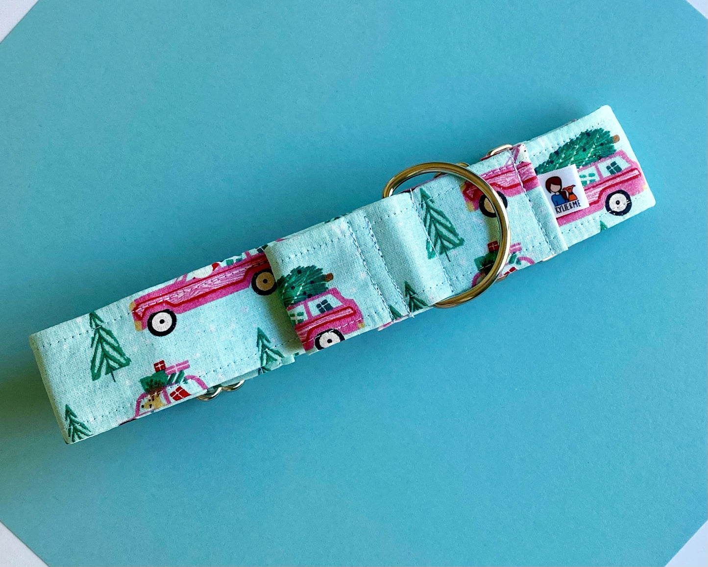 Martingale Collar | Christmas Trucks